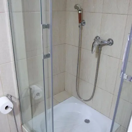 Beachfront 82 شقة