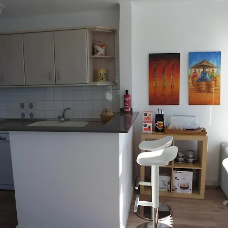 شقة Beachfront 82 *