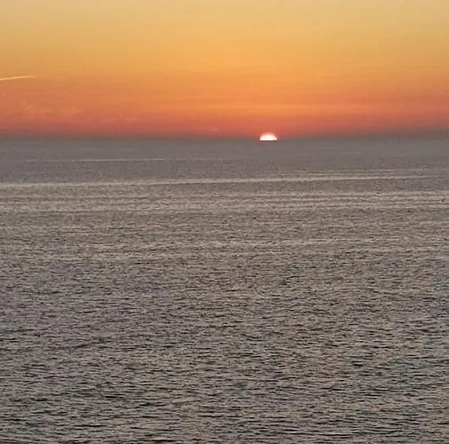 Beachfront 82 Apartman